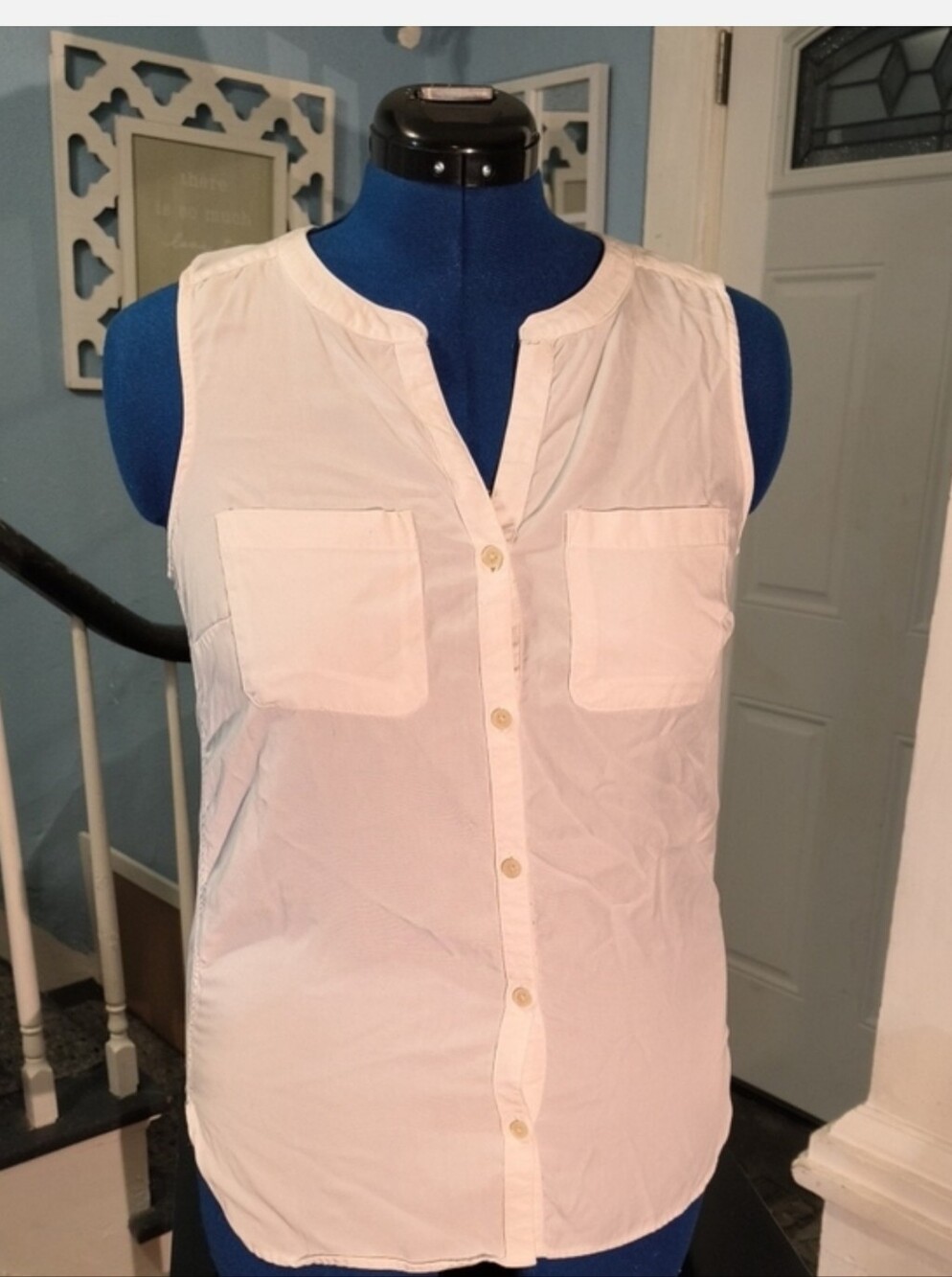 Eddie Bauer Sleeveless Button-Front Pocket Blouse - White - Picture 10 of 10